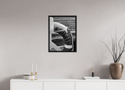 45 x 60 cm, Floater Frame, Basel 15 mm, Black oak Save Naples