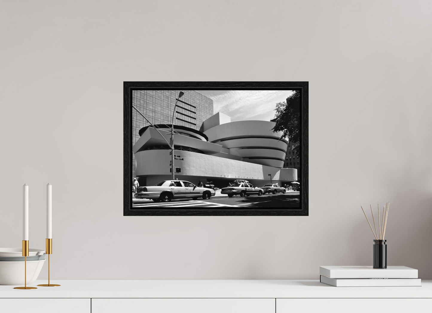 42.9 x 30 cm, Floater Frame, Basel 15 mm, Black oak Chrysler Building, New York 1999
