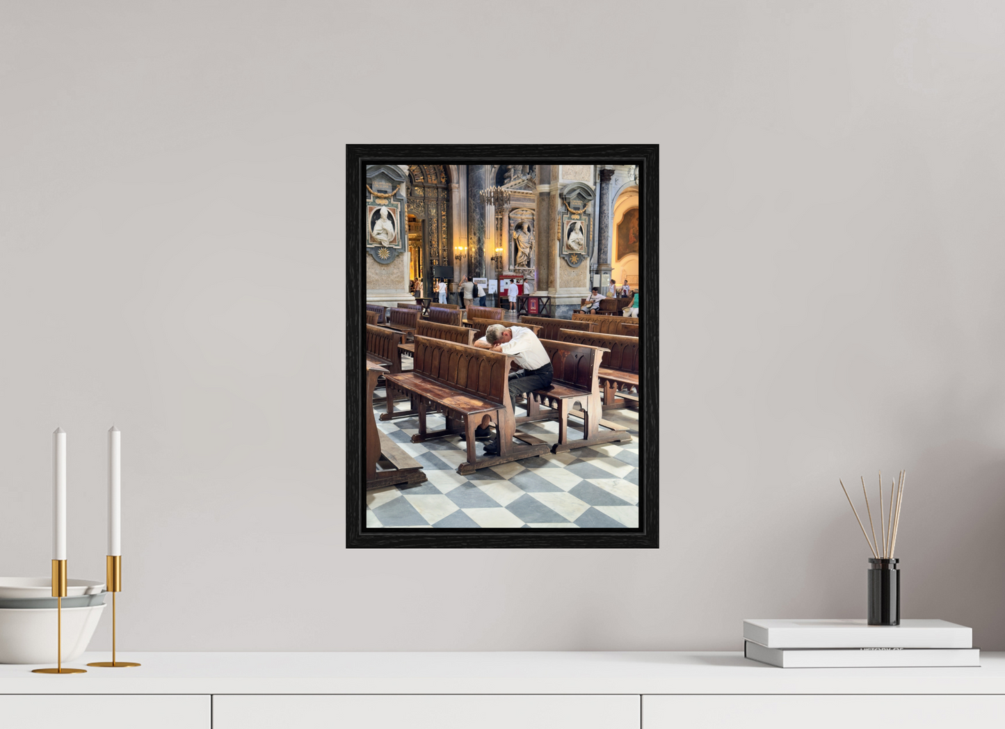 30 x 40 cm, Floater Frame, Basel 15 mm, Black oak Il duomo, Naples 2025